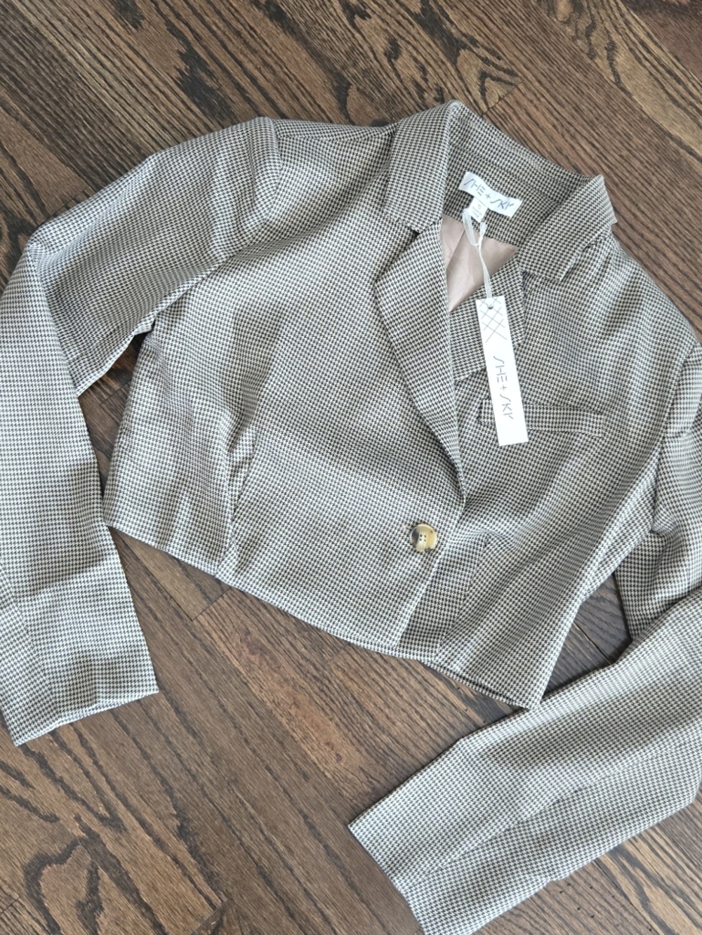 she + sky houndstooth cropped blazer | size s | nwt button front jacket